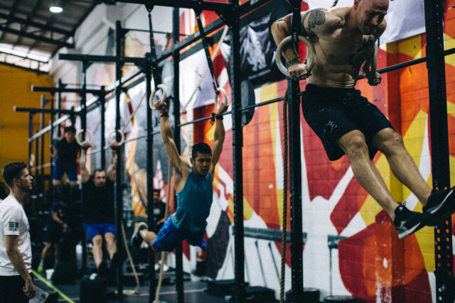 170 ชีวิตรวมพิสูจน์ความแกร่ง "Bangkok Throwdown"