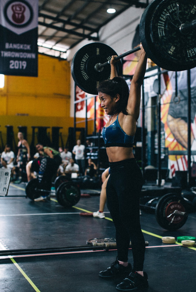 170 ชีวิตรวมพิสูจน์ความแกร่ง "Bangkok Throwdown"
