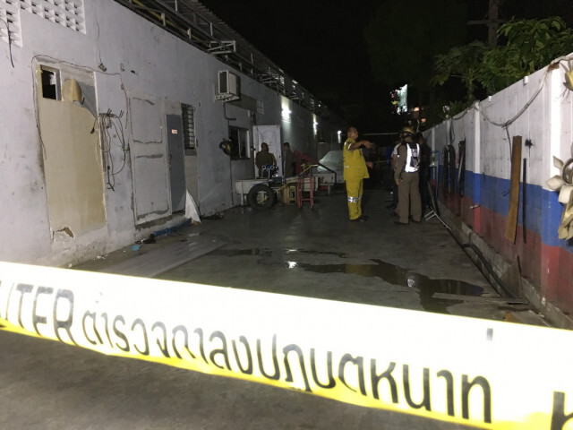 เจ้าของศูนย์ติดตั้งแก๊สเครียดยิงเมียก่อนยิงตัวเองดับ