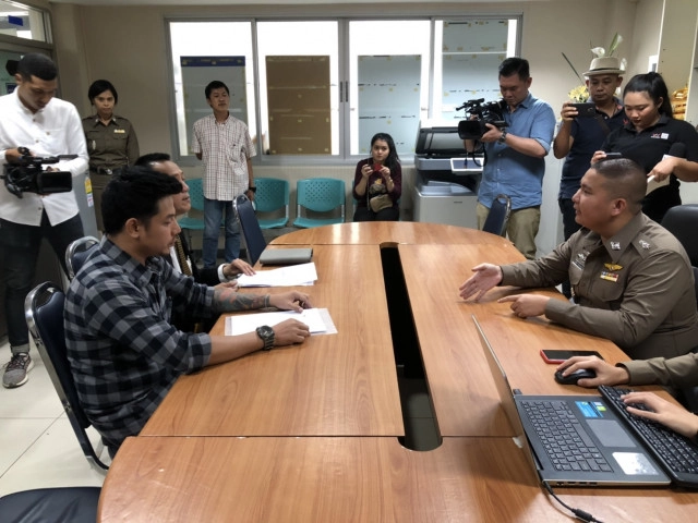 นักแสดงหนุ่ม "เลว2018" แจ้งความถูกแท็กซี่รุมทำร้าย