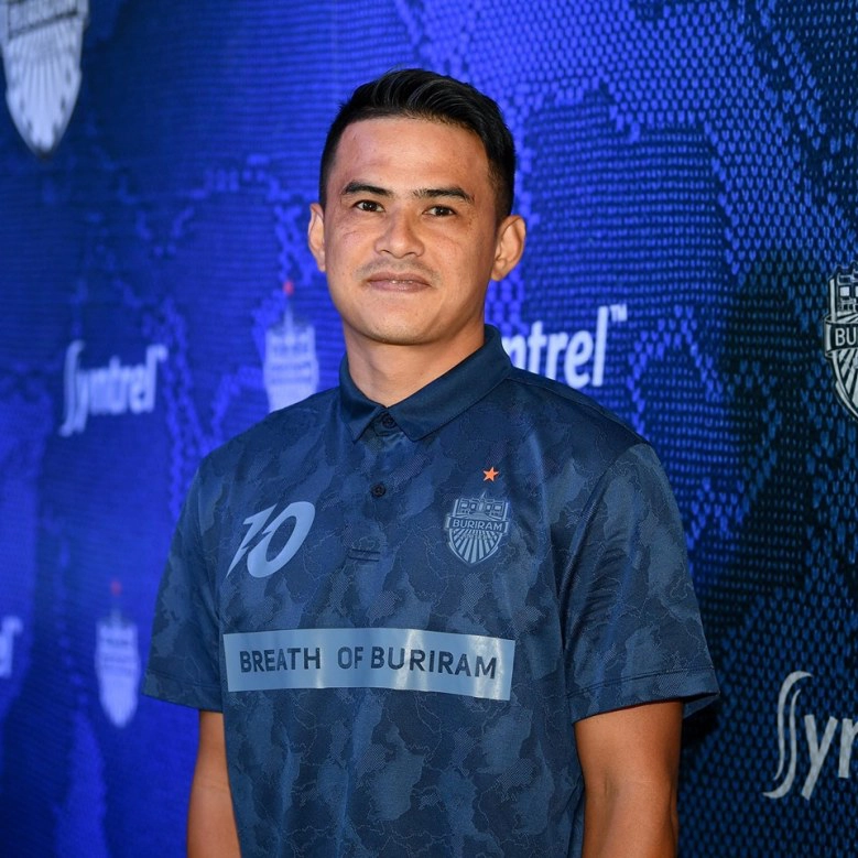 "ปราสาทสายฟ้า" ผลิตเสื้อครบรอบ 10 ปี ยึดแนวคิดรักษ์โลก