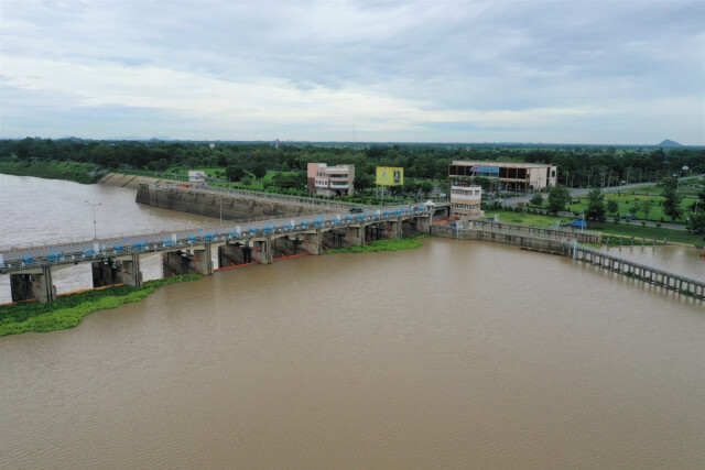 กรมชลฯ ปรับลดระบายน้ำเขื่อนเจ้าพระยา หลังน้ำเหนือลดลง