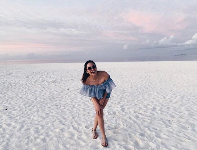 แฮปปี้เวอร์! 'ตู่ ภพธร' ควงภรรยา จัดทริปสุดสวีท