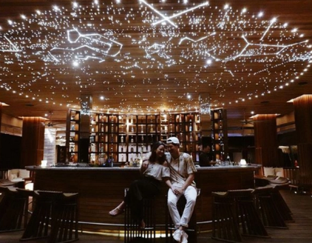 แฮปปี้เวอร์! 'ตู่ ภพธร' ควงภรรยา จัดทริปสุดสวีท