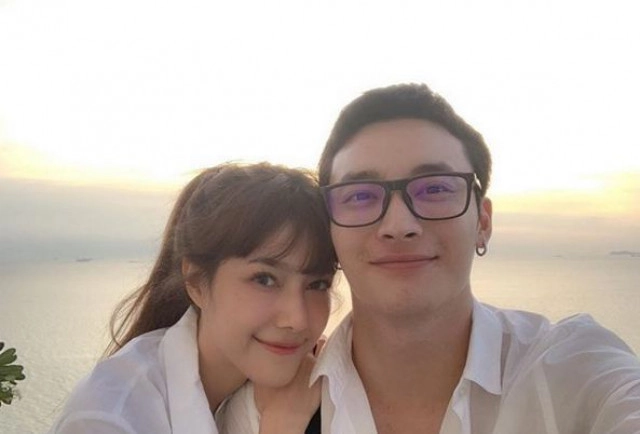 ลากองถ่ายเตรียมงานแต่ง "แนท ณัฐชา" วิวาห์ฟ้าแลบ 22 ก.ย.นี้