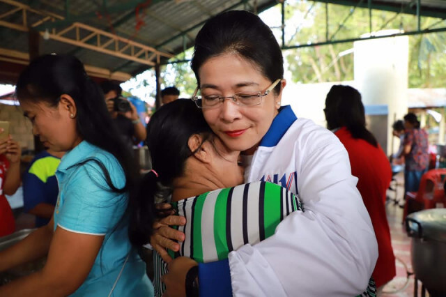 ไม่ทันใจแม่! 'เจ๊หน่อย' จวกนายกฯ 'ต้องจัดลำดับความสำคัญ' #ทุกข์ชาวบ้านรอช้าไม่ได้