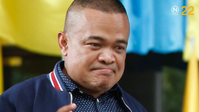 "สนธิ" แนะ "ทักษิณ" ควรวางมือ และกลับมาติดคุก