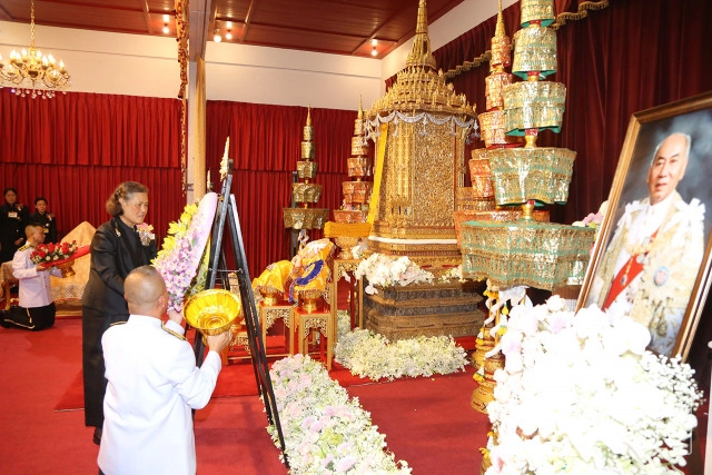 กรมสมเด็จพระเทพฯ เสด็จแทนพระองค์ พระราชทานน้ำหลวงอาบศพ พลอากาศเอก กำธน