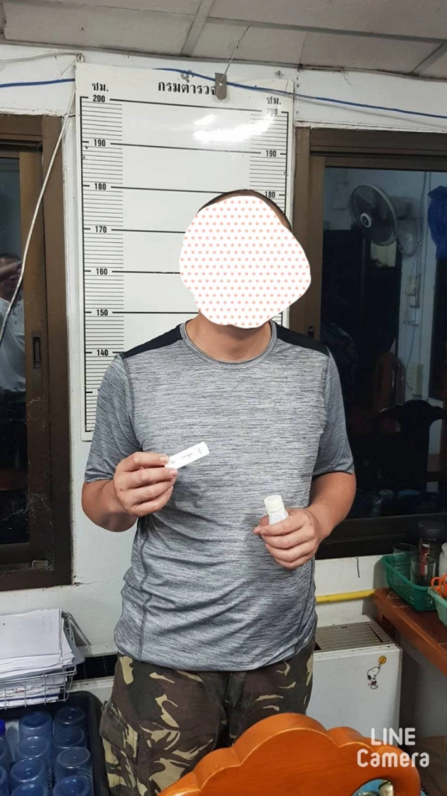 ตำรวจลำปาง จับ พระนักพัฒนา วัดดัง พร้อมยาไอซ์คากุฎิ ก่อนถูกจับสึก