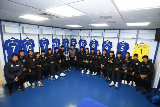 อสธ. ฟอร์มดุ!! อัดนิวคาสเซิล 3-2 ประเดิมอุ่นเครื่องที่อังกฤษ
