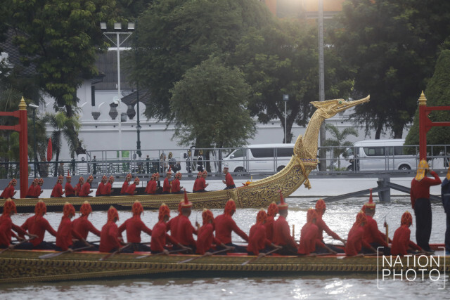 เปิดภาพชุด "การซ้อมย่อยขบวนพยุหยาตราทางชลมารค ครั้งที่ 6"