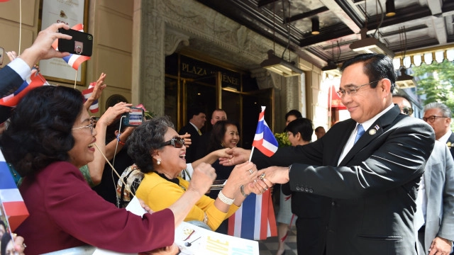 กำลังใจพรึ่บ! "นายกฯ" พบปะชุมชนไทยในสหรัฐฯ ต้อนรับอบอุ่น