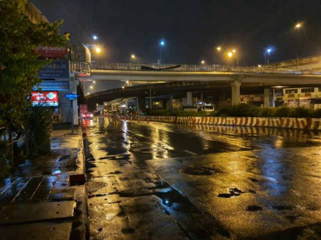 ปิดสะพานข้ามเชื้อเพลิงวันแรก จราจร สุดอ่วม!!