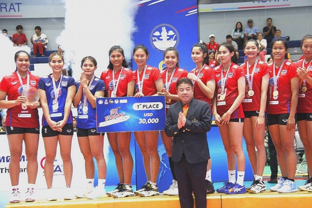 "อรอุมา-ชัชชุอร" คว้ารางวัลยอดเยี่ยม แซทไทยแลนด์ 2019