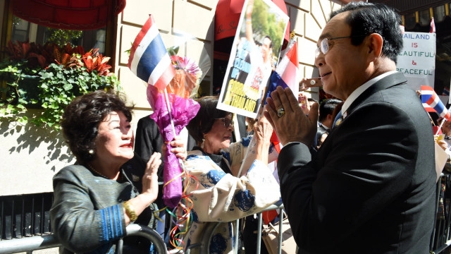 กำลังใจพรึ่บ! "นายกฯ" พบปะชุมชนไทยในสหรัฐฯ ต้อนรับอบอุ่น