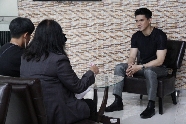 "เคน ธีรเดช" เปิดกลยุทธ์เลี้ยงลูกวัยรุ่น ต้องเปิดใจ ห้ามปิดกั้น