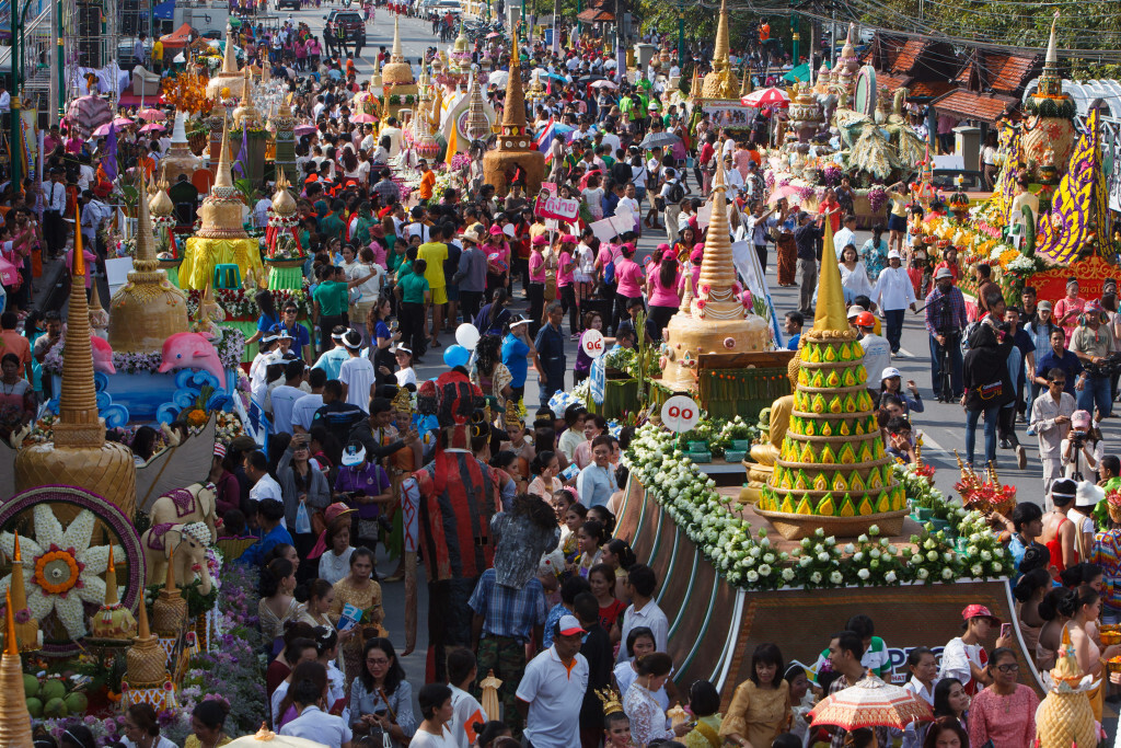 นครศรีธรรมราช จัดงานประเพณีบุญสารทเดือนสิบและงานกาชาด อย่างยิ่งใหญ่ ! ในวันที่ 22 ก.ย. – 1 ต.ค. 2562