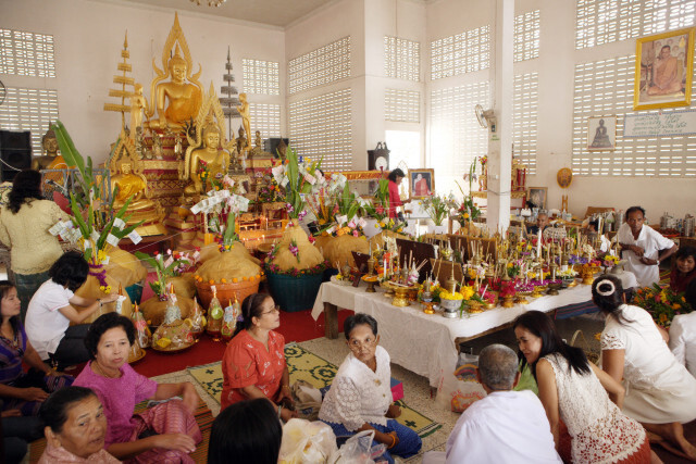 นครศรีธรรมราช จัดงานประเพณีบุญสารทเดือนสิบและงานกาชาด อย่างยิ่งใหญ่ ! ในวันที่ 22 ก.ย. – 1 ต.ค. 2562