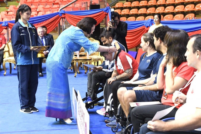 ประมวลภาพพิธีปิดการแข่งขันแบดมินตันคนพิการนานาชาติ