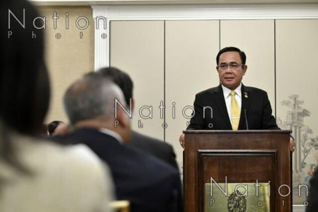 "บิ๊กตู่" ปัดสั่งรื้อเพิงพัก บอกจัดห้องแอร์ให้ก็ไม่ไป