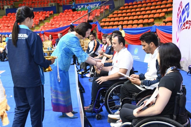 ประมวลภาพพิธีปิดการแข่งขันแบดมินตันคนพิการนานาชาติ
