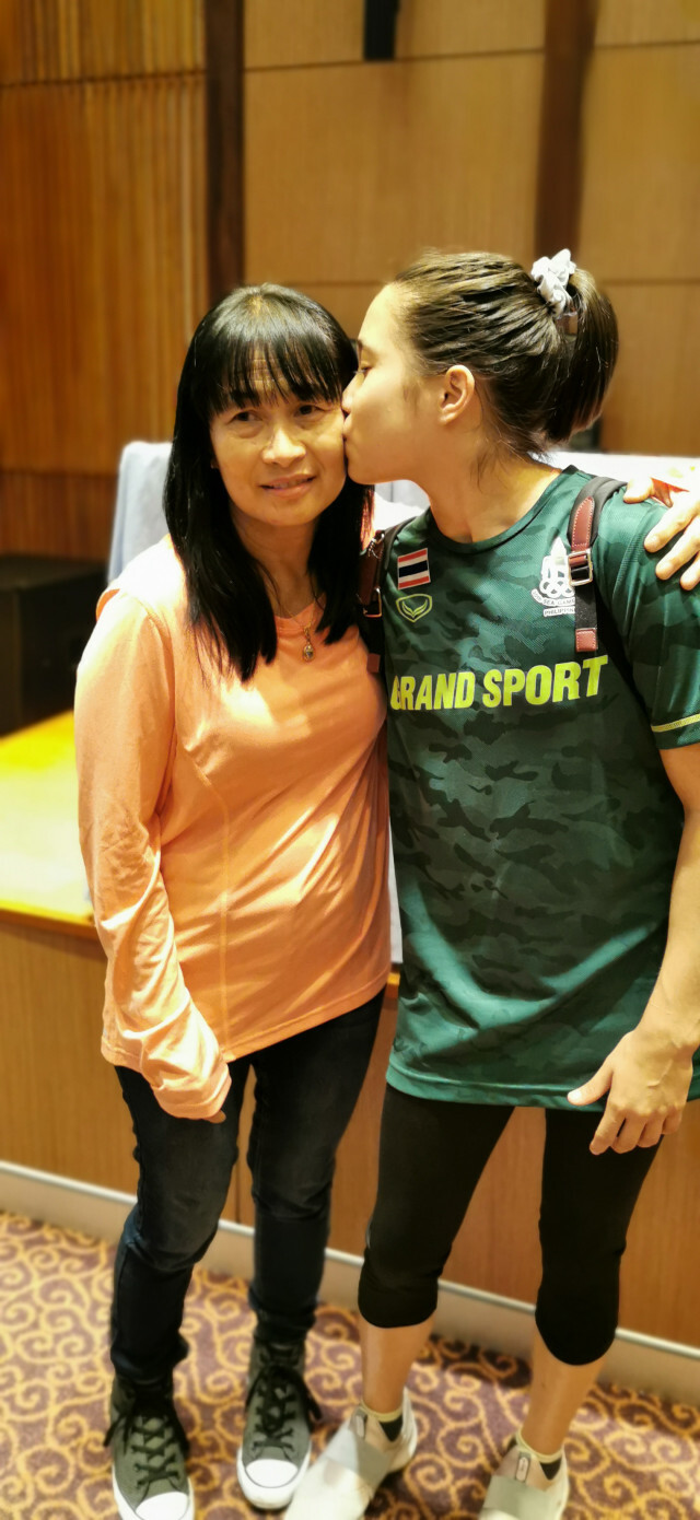 ส. "ยิมฯ" ชู"ธารา"ลูกครึ่งไทย - สหรัฐสู้ศึก"ซีเกมส์"