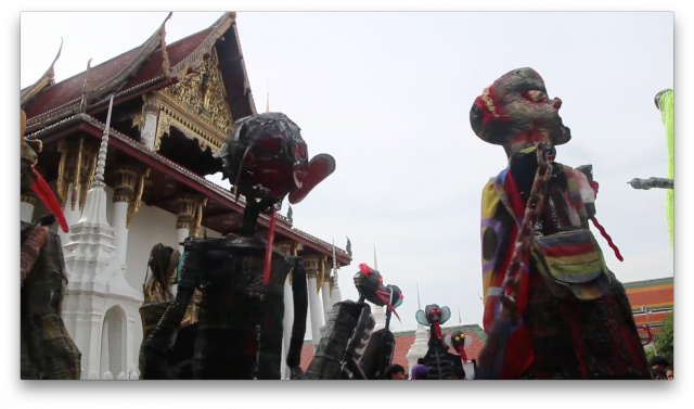 ชาวนครศรีธรรมราชยกหมรับใหญ่เข้าวัดทำบุญเดือนสิบประจำปี
