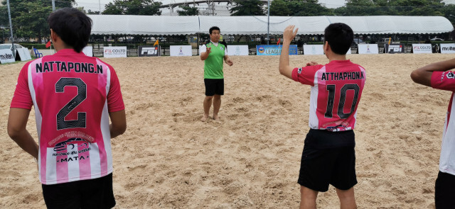 "ตอง" แข้งชายหาดไทยลุยญี่ปุ่น