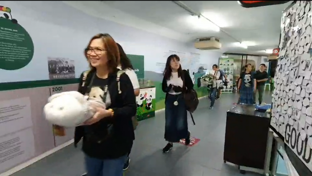 แฟนคลับอวยพรวันเกิด"หลินฮุ่ย" ร่ำไห้อาลัย "ช่วงช่วง"