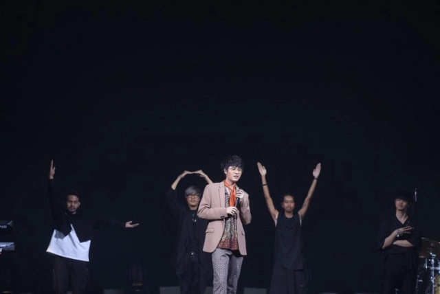 ภาพบรรยากาศสุดประทับใจของคอนเสิร์ต "Dutch Mill 4 in 1 presents The TOYS Loy on Mars"