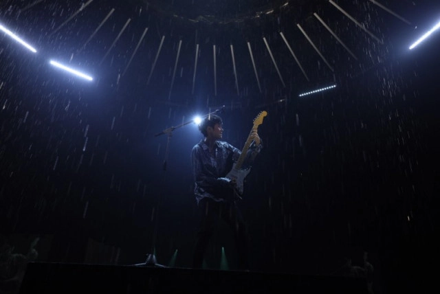 ภาพบรรยากาศสุดประทับใจของคอนเสิร์ต "Dutch Mill 4 in 1 presents The TOYS Loy on Mars"