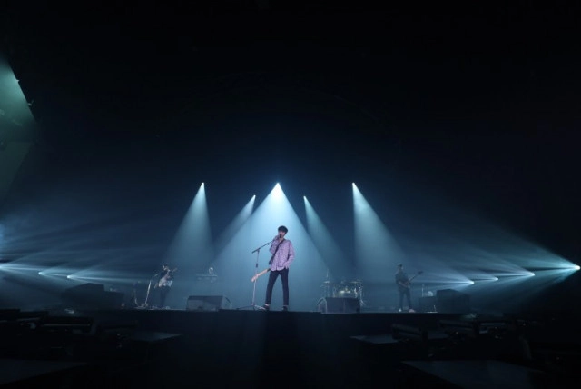 ภาพบรรยากาศสุดประทับใจของคอนเสิร์ต "Dutch Mill 4 in 1 presents The TOYS Loy on Mars"