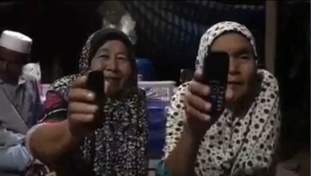 แชร์ว่อน! คลิปหญิงมุสลิม วอนรัฐฯ "ชิมช๊อบใช้"ลงทะเบียนยากมาก แก้ไขให้ง่ายเหมือน "บัตรประชารัฐ" หน่อย