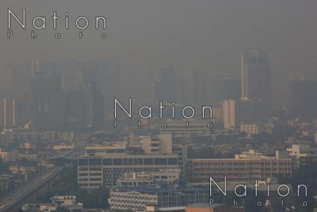 "อภิรัชต์" สั่งหน่วยทหารส่งรถน้ำฉีดพ่นละอองน้ำ ลดฝุ่นPM2.5