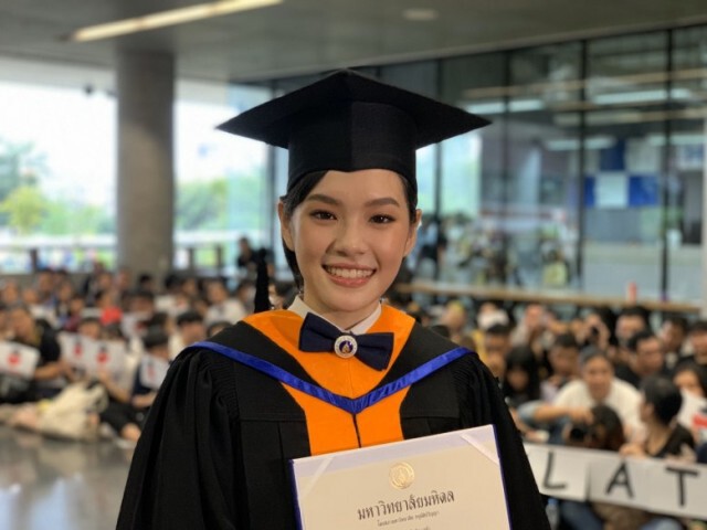 "เฌอปราง BNK48" ปลื้มคว้าปริญญาบัตร เกียรตินิยมอันดับ 2