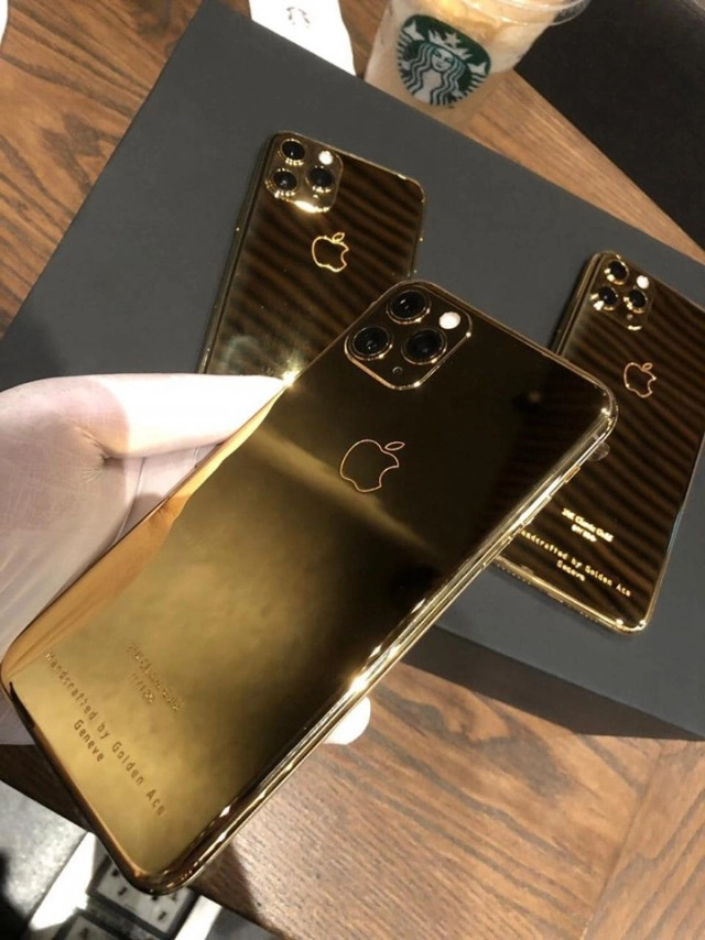 New iPhone 24k Classic Gold By Golden Ace Geneva ผลิตแค่ 100เครื่องในโลก
