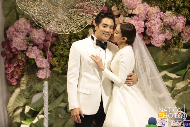 แต่งแล้วจ้า "ใบเตย อาร์สยาม แมน พัฒนพล"