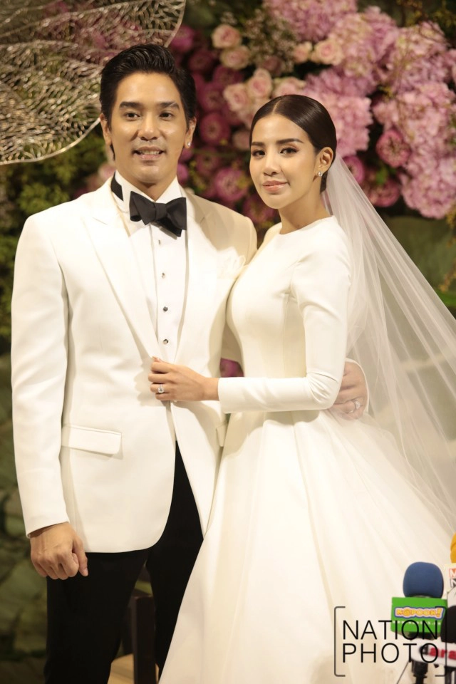 แต่งแล้วจ้า "ใบเตย อาร์สยาม แมน พัฒนพล"