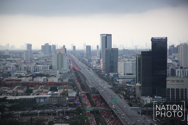บางนา...หนาแน่น!