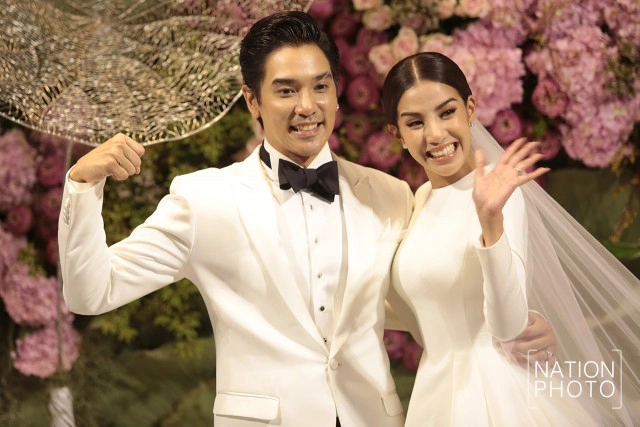 แต่งแล้วจ้า "ใบเตย อาร์สยาม แมน พัฒนพล"