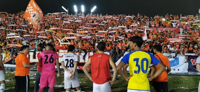 "กูปรีอันตราย"  สู้ด้วยแรงใจผู้เล่นคนที่ 12