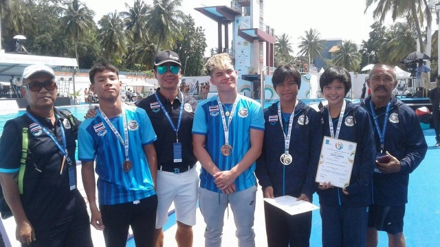 กระโดดน้ำ-ระบำใต้น้ำ คว้า 11 เหรียญ "ASIAN AGE GROUP 2019 "