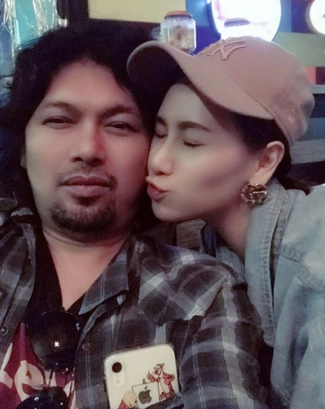 "กานต์-เสือ" รู้สึกสบายใจขึ้นหลัง "อีฟ แมกซิม"ออกจากบ้าน ยิ้มแย้มรับ "แซนวิช"เป็นครอบครัว