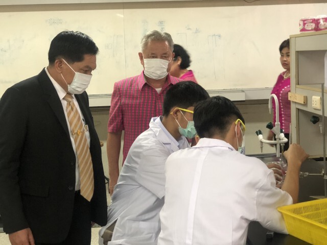 สพฐ. ชื่นชม นักเรียนเข้าค่าย 1 สอวน. เรียนรู้เคมี เชื่อมโยงความรู้สู่ชีวิตประจำวัน อย่างมีความสุข