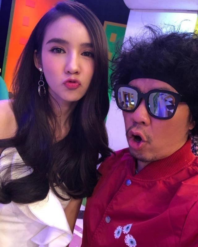 เปิดไทม์ไลน์! ดราม่า "พล่ากุ้ง" เล่นมุกแซว "น้องโยชิ" ฟ้าเหลืองที่เมืองทอง