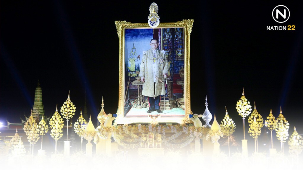 "นายกฯ" นำจุดเทียน-ยืนสงบนิ่ง89วิฯ น้อมรำลึกในพระมหากรุณาธิคุณ ร.9
