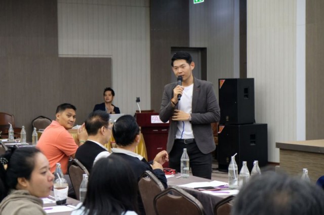"กสอ." จับมือ "ธรรมศาสตร์" ดัน SMEs ทำการตลาดออนไลน์