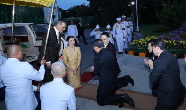 เสด็จฯเปิดศูนย์รวมนม จิตรลดา