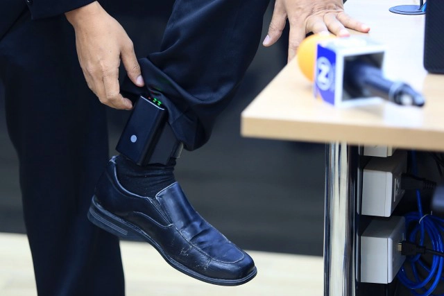 "ศาลยุติธรรม" ย้ำยังใช้ "กำไลข้อเท้า EM" ให้ประกันตัวได้