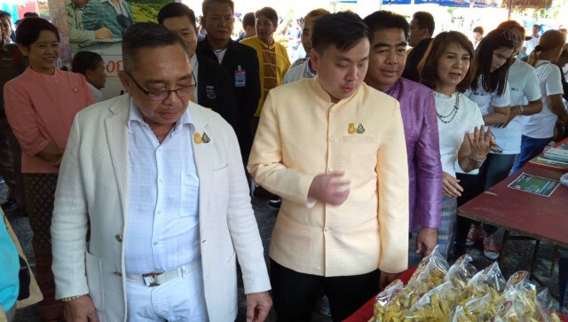 ประเพณีตักบาตรเทโวโรหณะ ประจำปี 2562 ณ วัดพระพุทธบาทเขาทราย